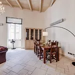 Апартаменты Apt-prime Location 3bed By Homely *