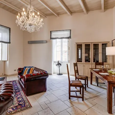 Apartment Apt-prime Location 3bed By Homely *