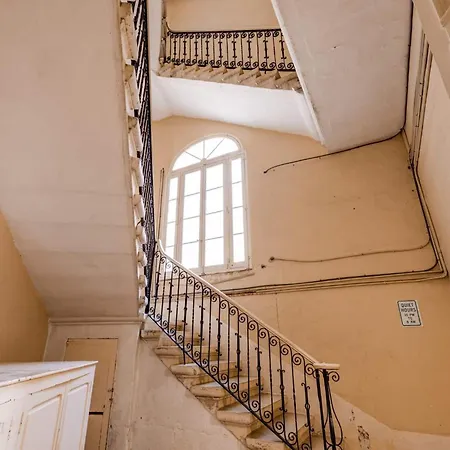 Apt-prime Location 3bed By Homely Apartment Sliema