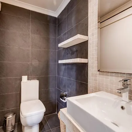 Apt-prime Location 3bed By Homely Sliema