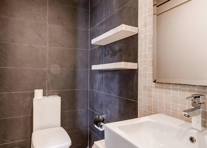 Apt-prime Location 3bed By Homely Sliema